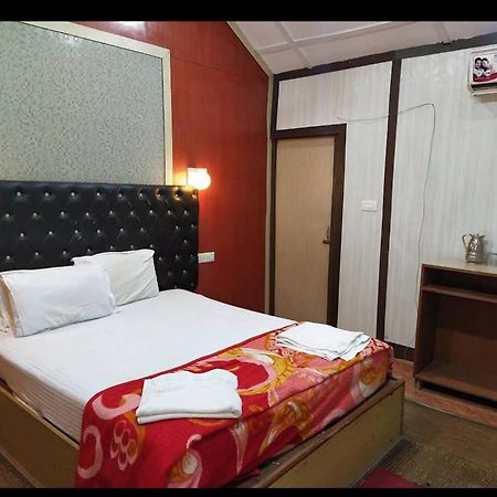 Gold India Beach Resort Govind Nagar Exterior photo