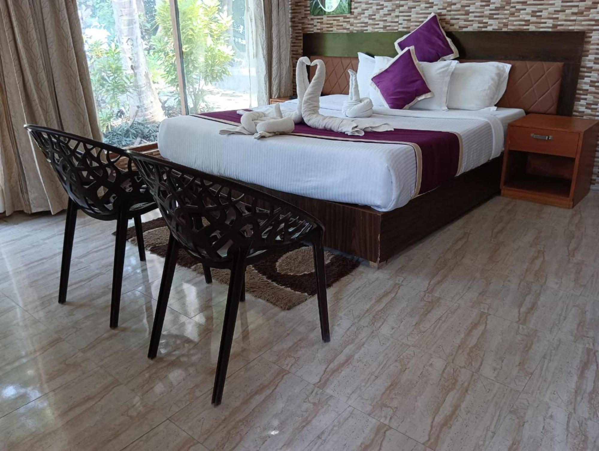 Gold India Beach Resort Govind Nagar Exterior photo